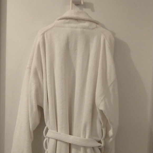 100% Plush Thick Cotton Terry 16 oz Robe and Slippers Set - Picture 8 of 14